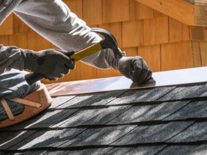 Roof Tear Off and Replacement: Why a Complete Replacement Matters