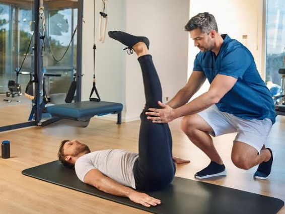 Building a Professional Foundation for a Career in Pilates